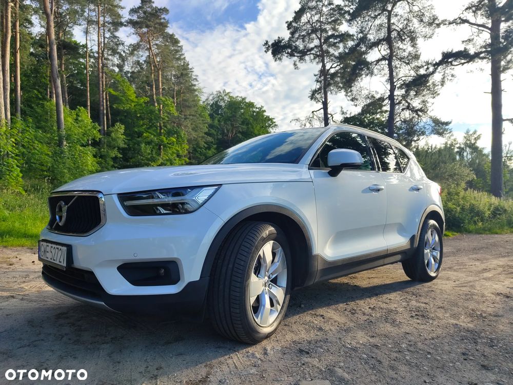 Volvo XC 40 T2 Momentum Pro - 3