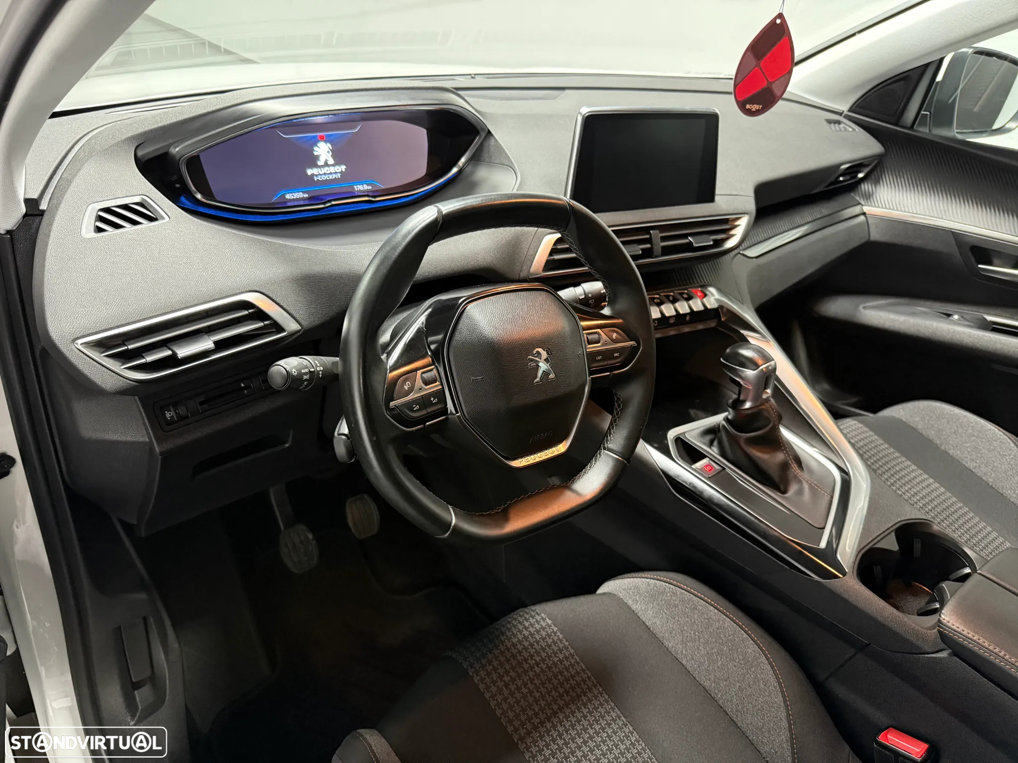 Peugeot 3008 1.2 PureTech Active Pack - 11