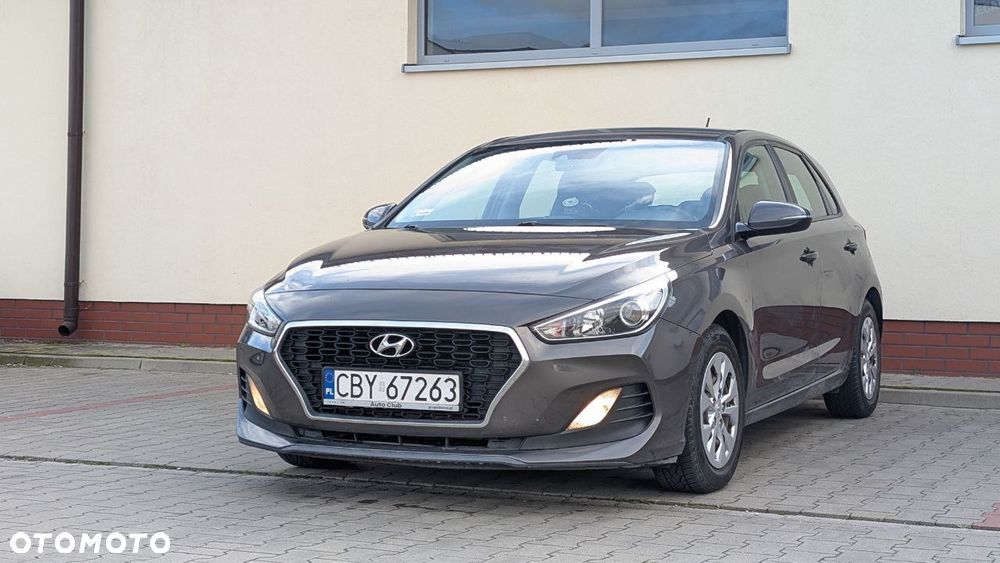Hyundai i30 1.4 T-GDI Classic + DCT - 2