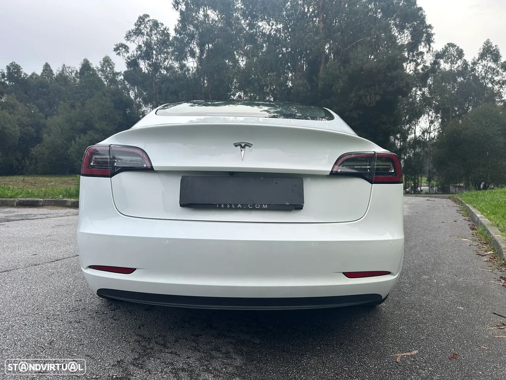 Tesla Model 3 Standard Range Plus RWD - 40