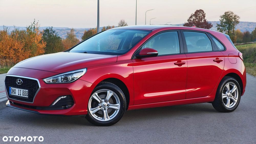 Hyundai i30 1.4 Passion Plus - 12