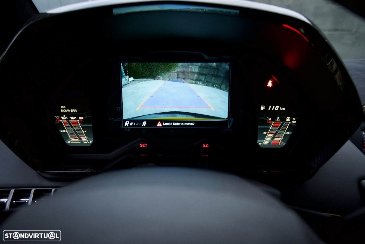 Lamborghini Aventador SVJ - 33