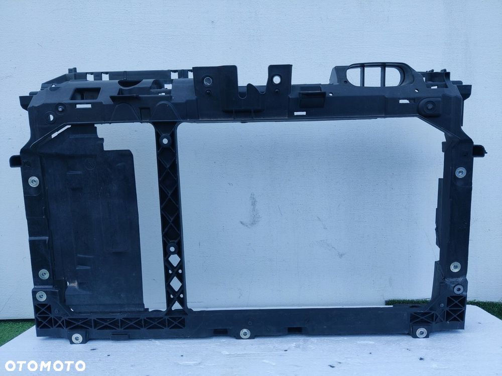 FORD FIESTA MK7 LIFT pas przedni - 1