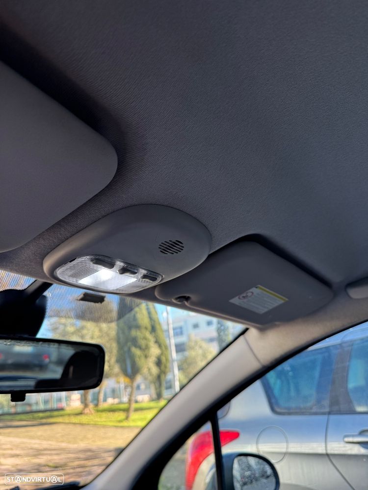 Peugeot 207 1.4 16V Sport - 7