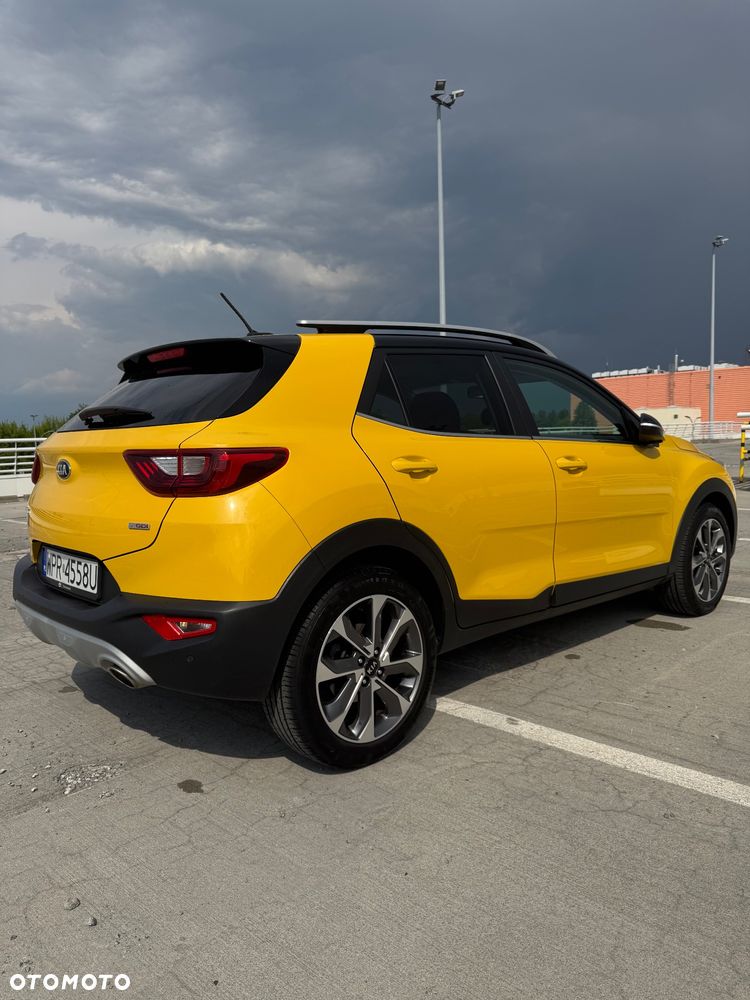Kia Stonic 1.0 T-GDI L - 2