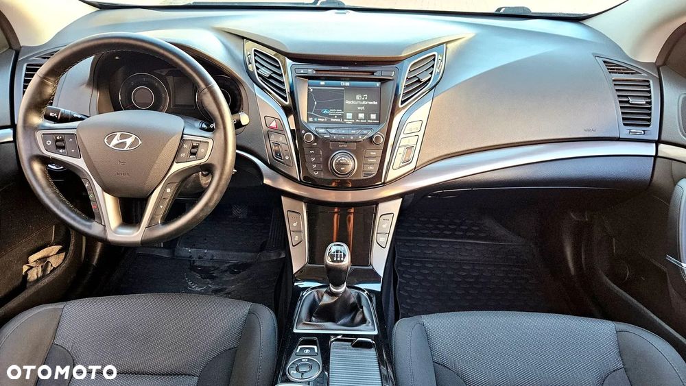 Hyundai i40 Kombi blue 1.7 CRDi Premium - 5