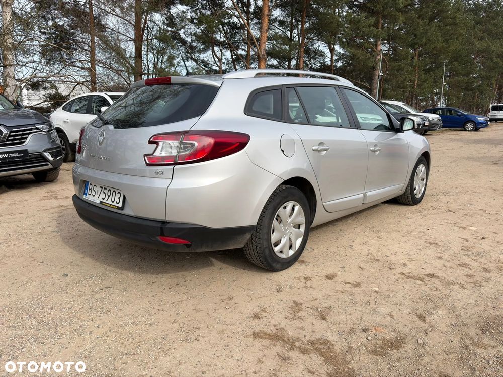 Renault Megane - 5
