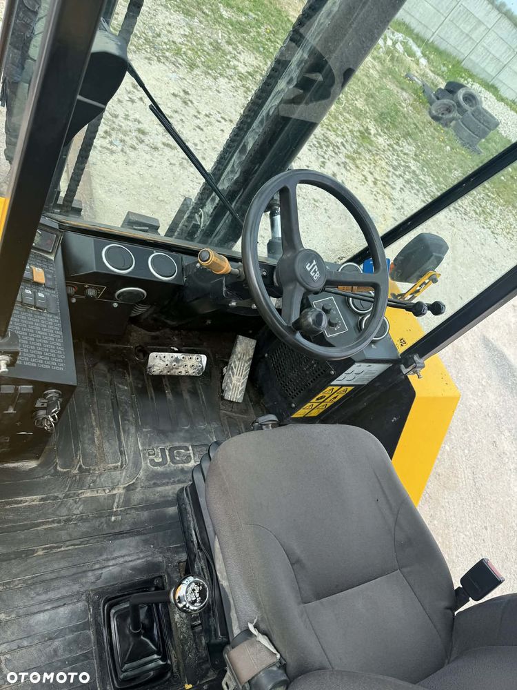 JCB 940 - 8