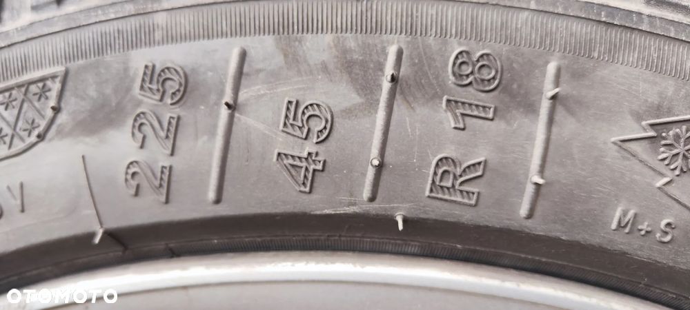 BMW Seria 3 320i Sport Line - 35