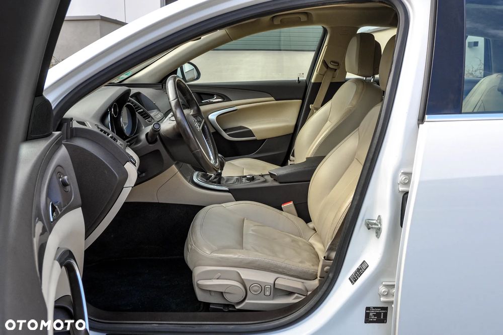 Opel Insignia - 7