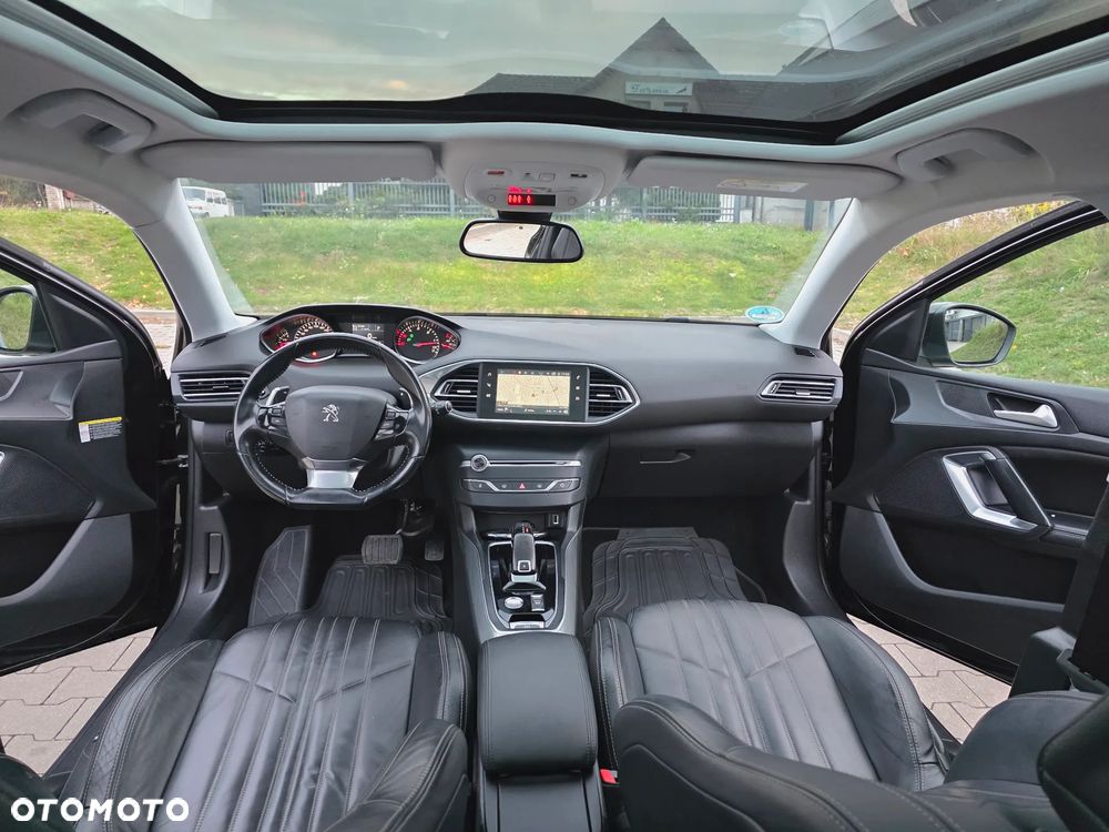 Peugeot 308 2018 photo 5