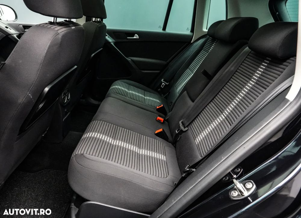 Volkswagen Tiguan 2.0 TDI 4Motion Sport & Style - 16