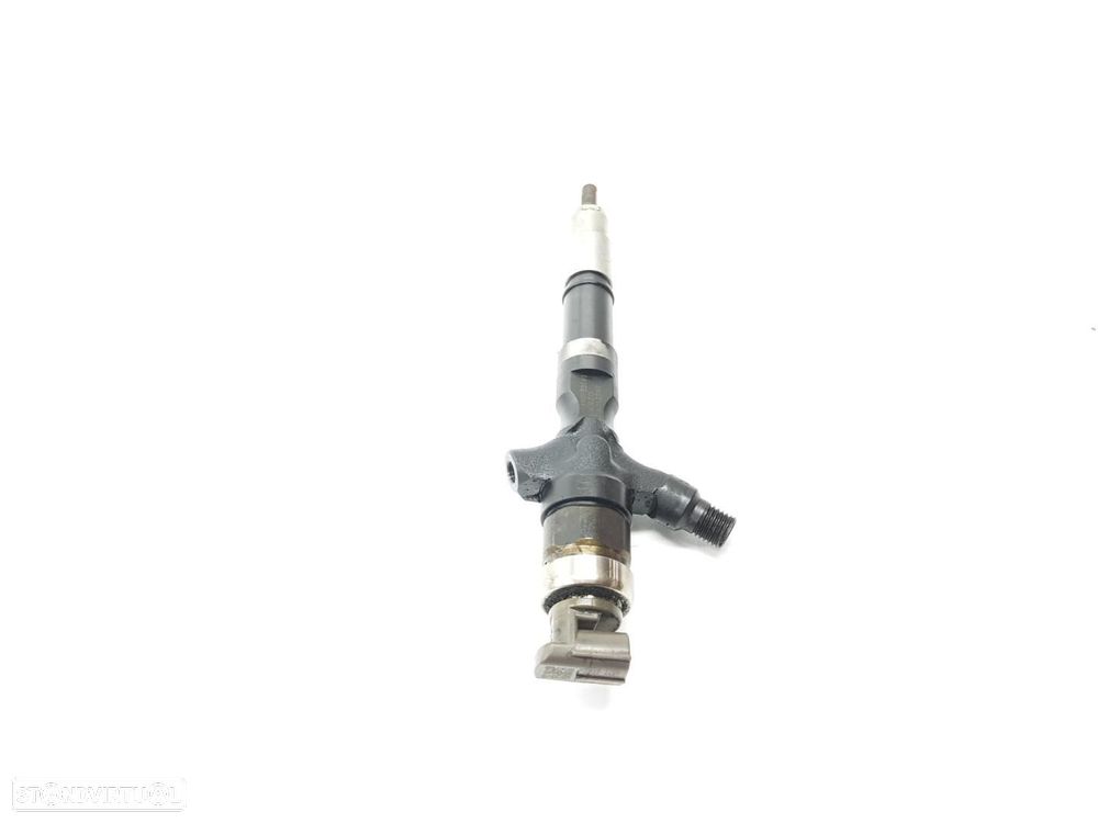 INJETOR TOYOTA LAND CRUISER J12 - 1