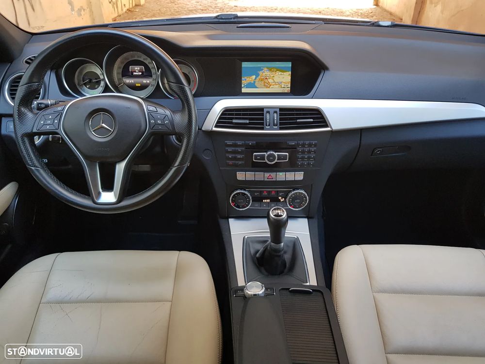 Mercedes-Benz C 220 - 16