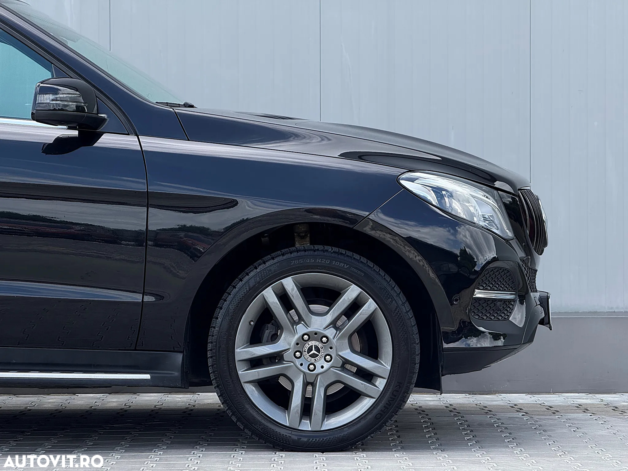 Mercedes-Benz GLE 350 d 4MATIC - 11
