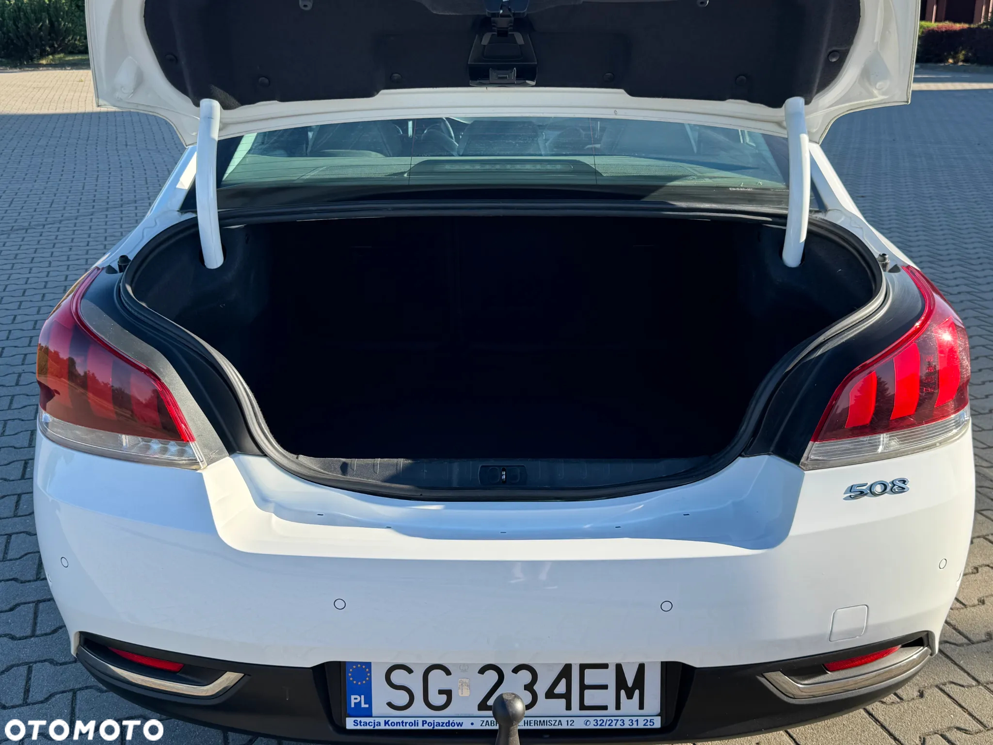 Peugeot 508 BlueHDi 180 EAT6 Stop&Start Allure - 29