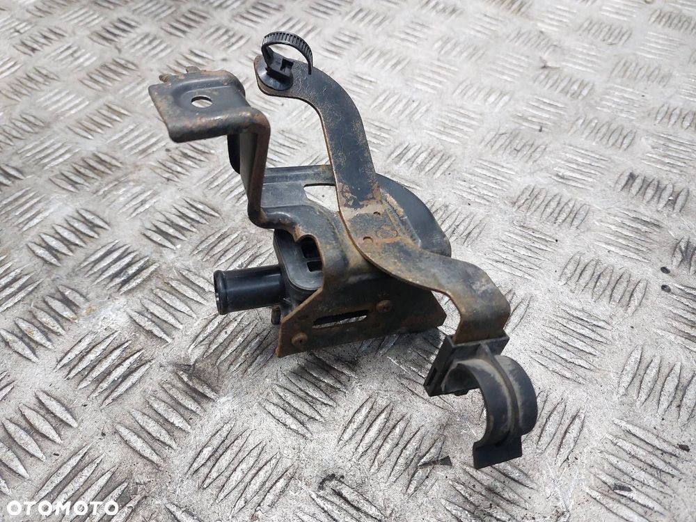 ZAWÓR NAGRZEWNICY HONDA CR-V III - 2