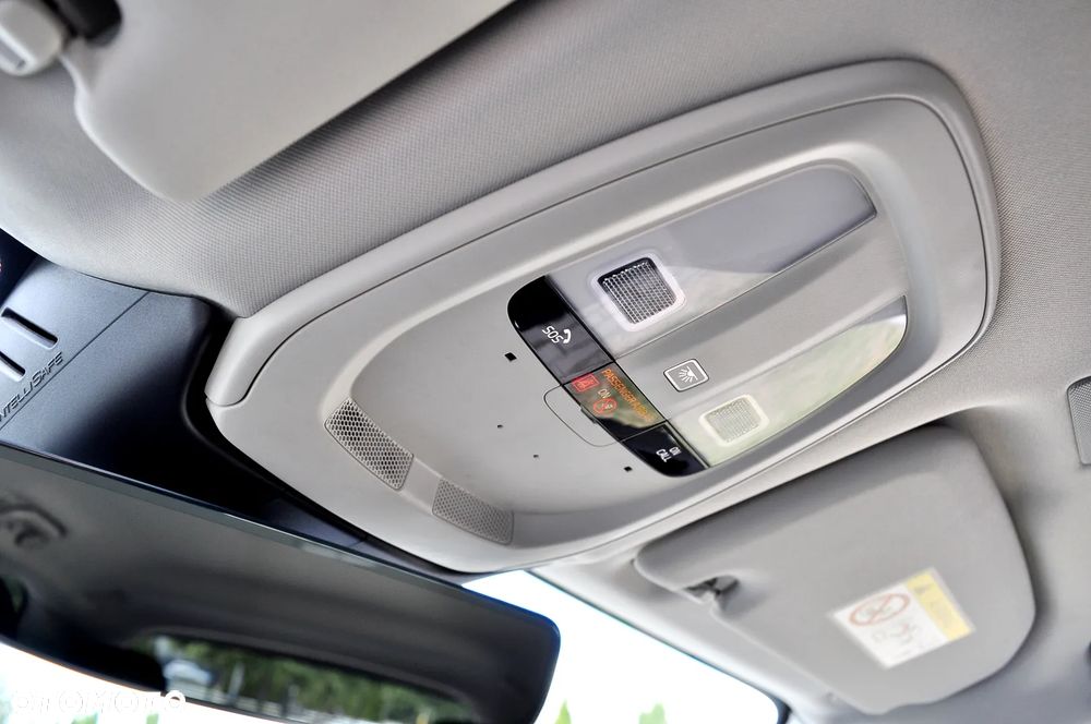 Volvo XC 60 B4 B Geartronic Momentum Pro - 30