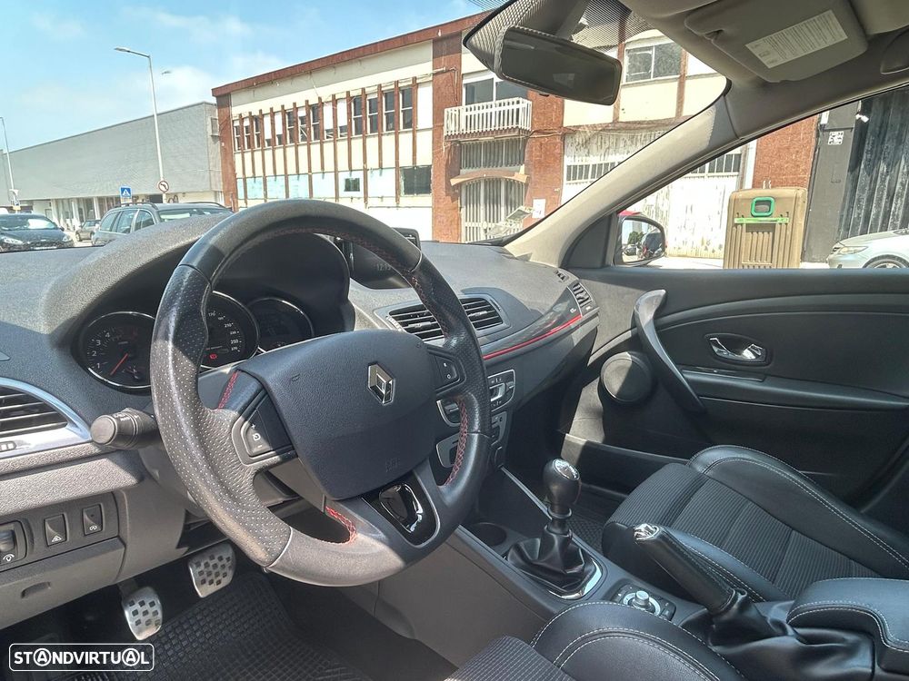 Renault Mégane Sport Tourer 1.5 dCi GT Line SS - 7