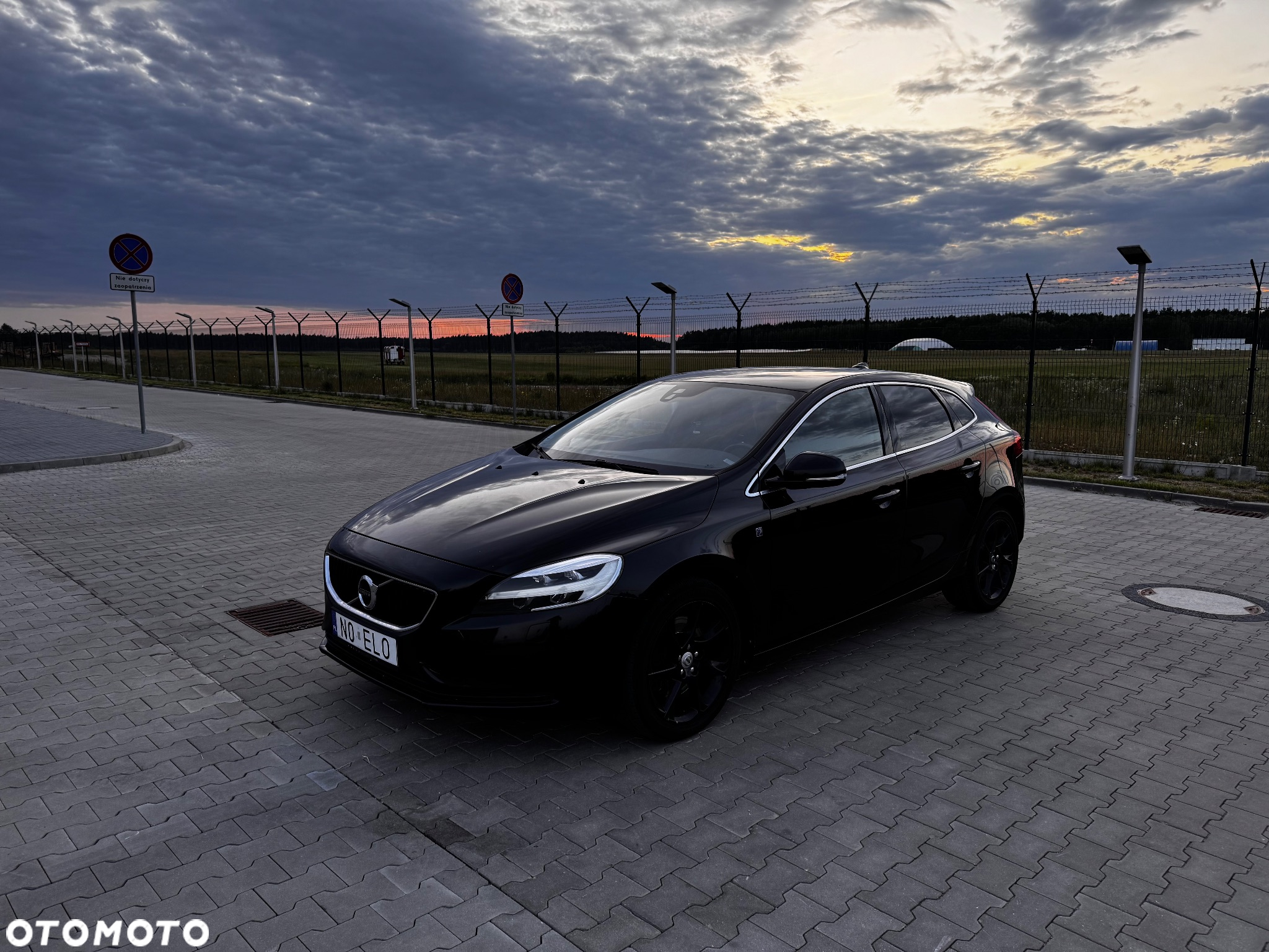 Volvo V40 - 3