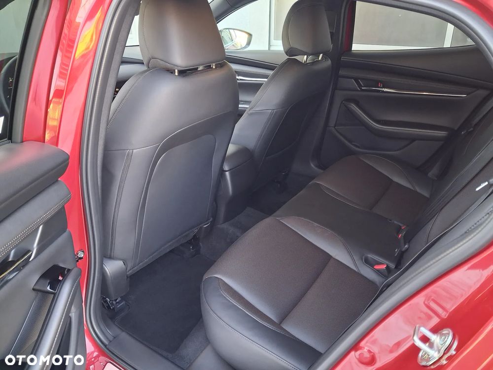 Mazda 3 2.0 mHEV Takumi - 6