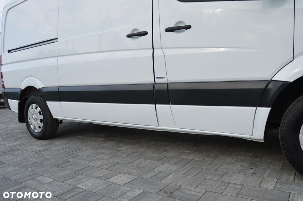 Mercedes-Benz Sprinter - 29