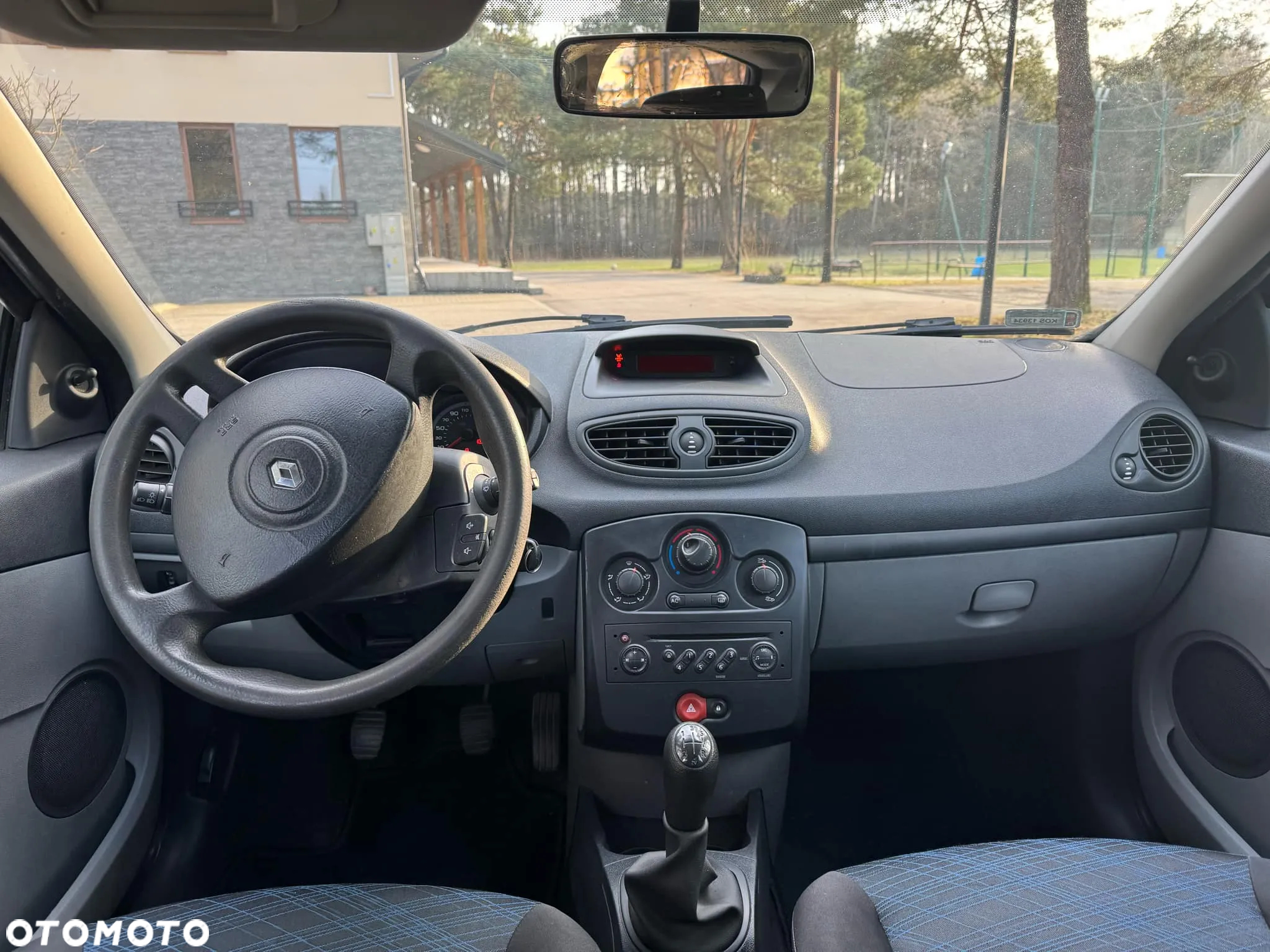 Renault Clio 1.2 16V All Inclusive - 7