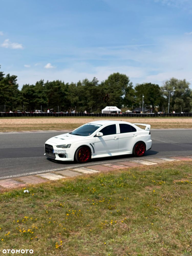 Mitsubishi Lancer Evolution - 35