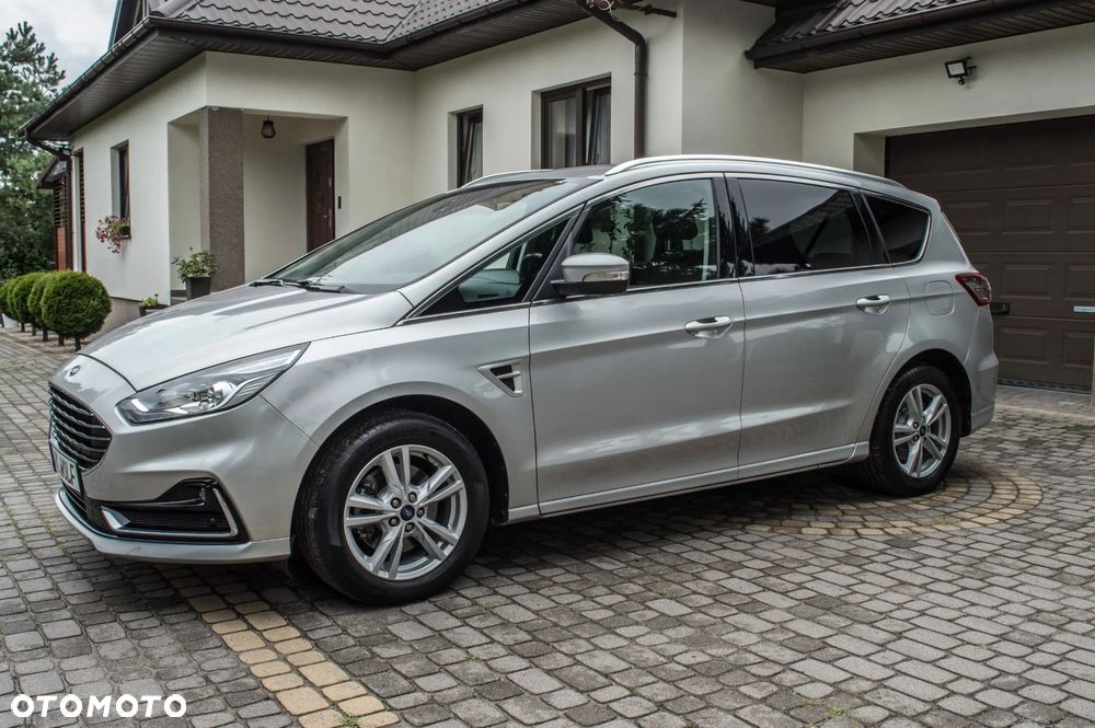 Ford S-Max 2.5 Duratec FHEV TITANIUM - 4