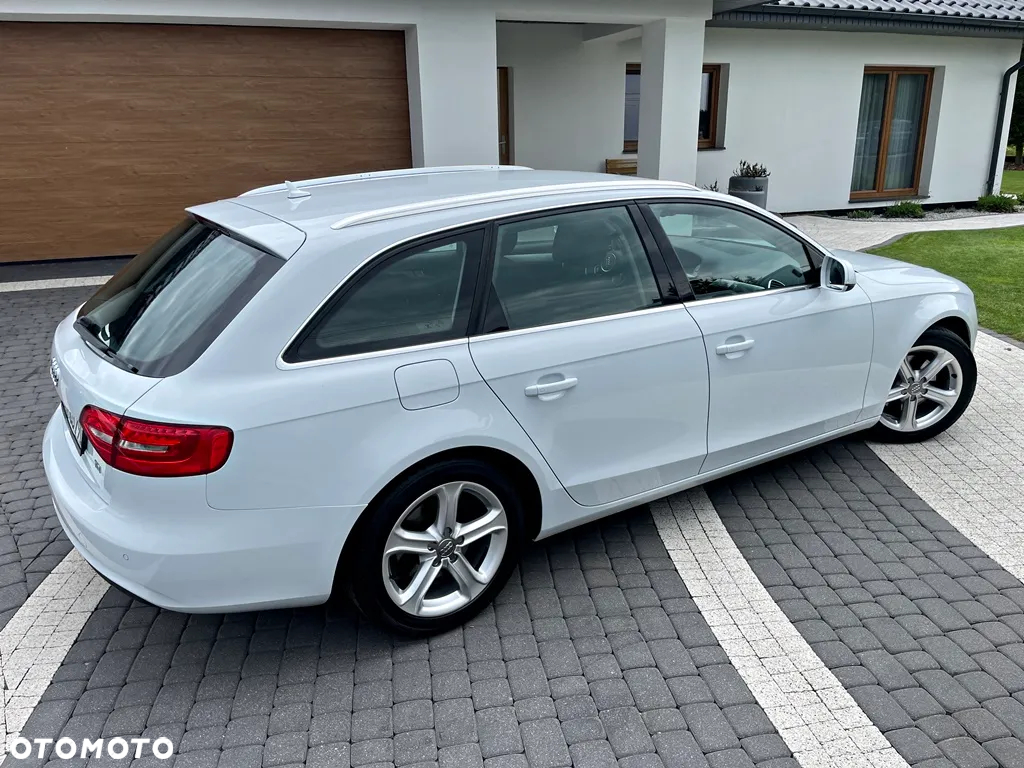 Audi A4 Avant 2.0 TDI DPF multitronic Ambiente - 10