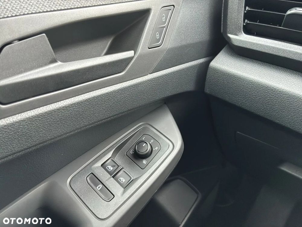 Volkswagen Caddy - 28