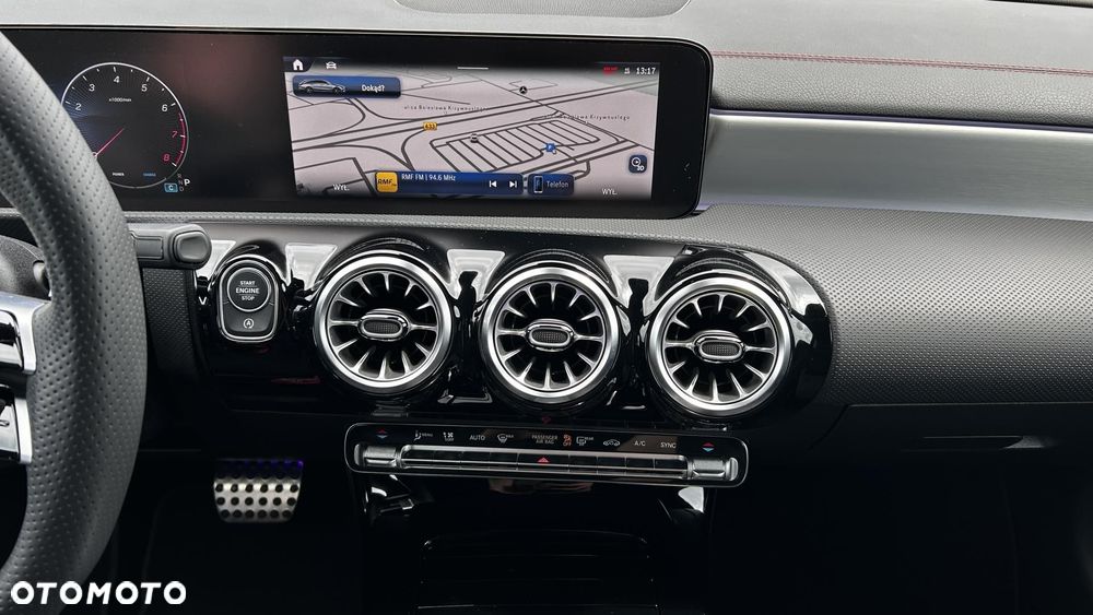 Mercedes-Benz CLA 200 mHEV AMG Line 7G-DCT - 17