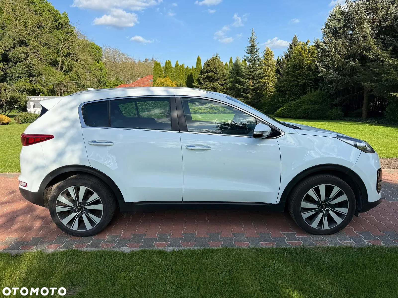 Kia Sportage 1.7 CRDI 2WD ISG Spirit - 9