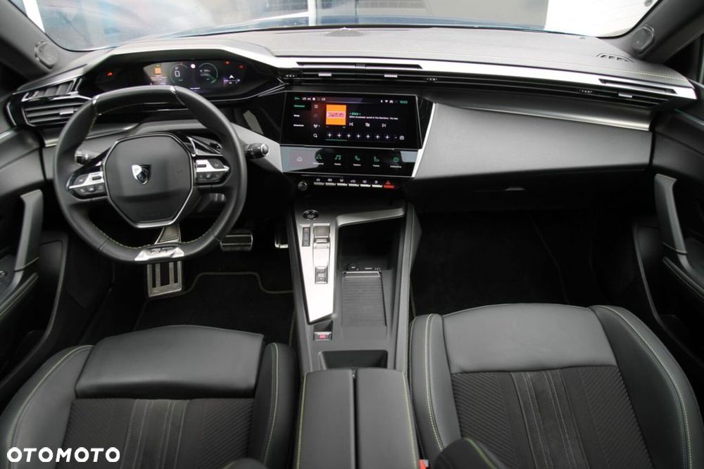 Peugeot 308 1.2 PureTech GT S&S EAT8 - 17