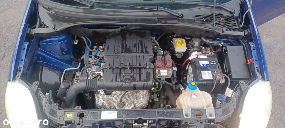 Fiat Grande Punto 1.4 8V - 10