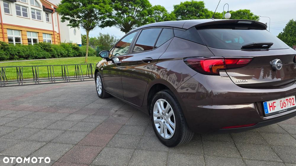 Opel Astra - 33