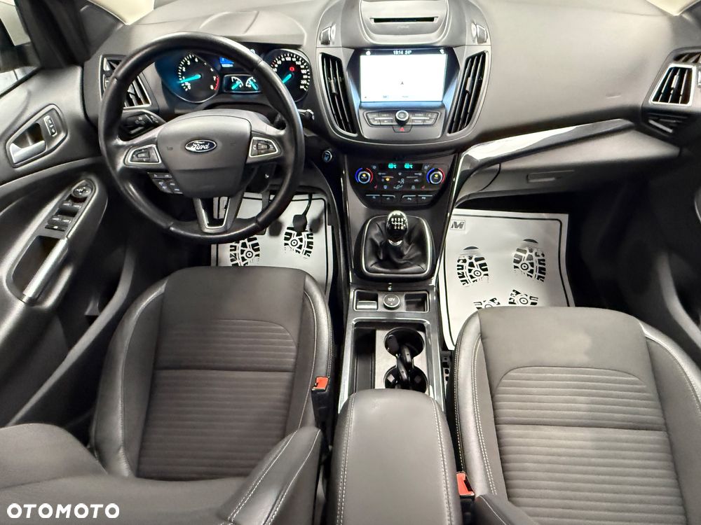 Ford Kuga 1.5 EcoBoost FWD Titanium ASS - 9