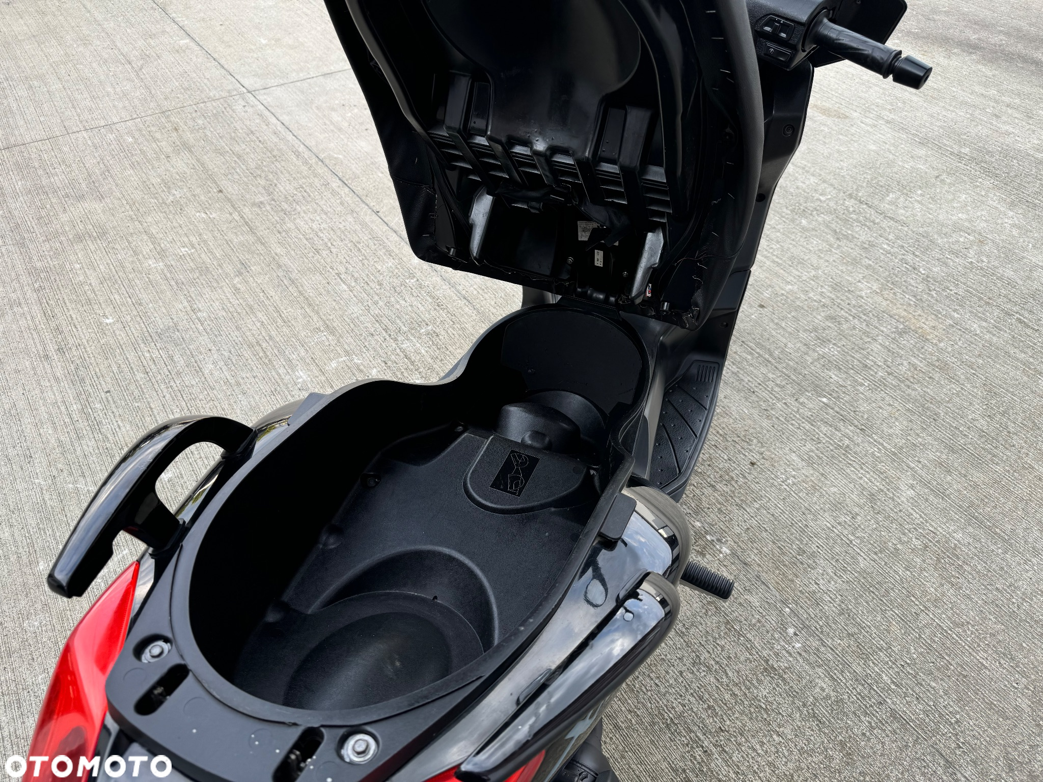 Yamaha X-max - 21