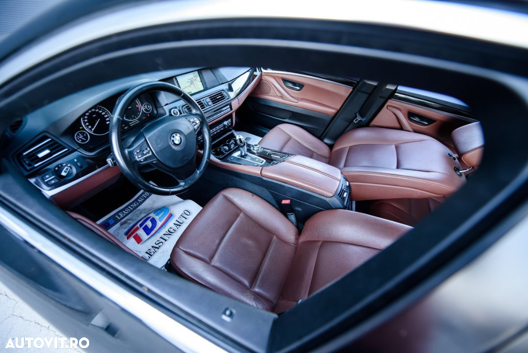 BMW Seria 5 520d Touring Aut. - 10