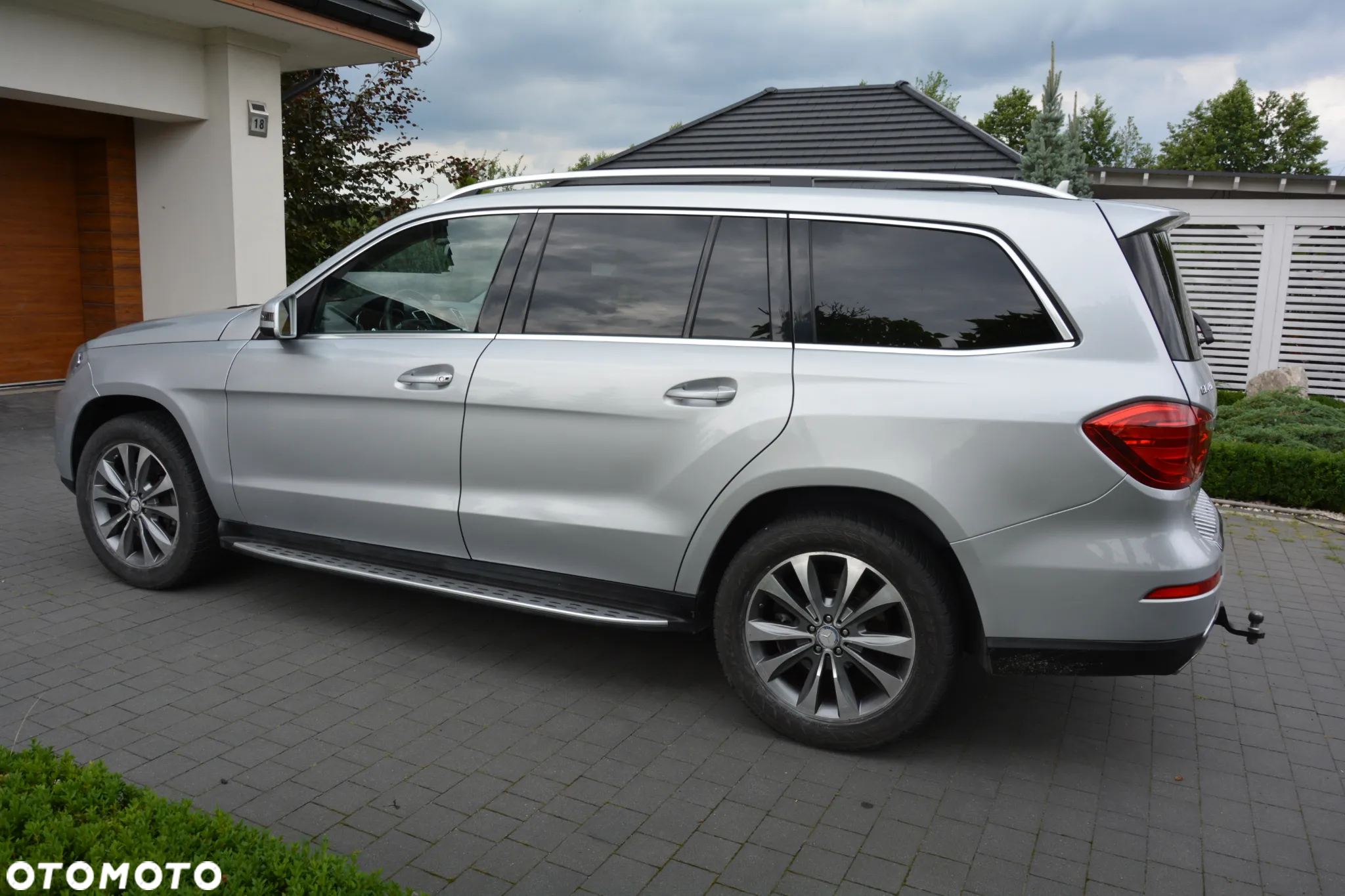 Mercedes-Benz GL - 8