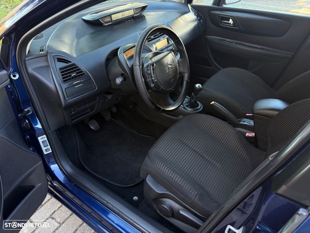 Citroën C4 1.4 16V VTR Pack - 6