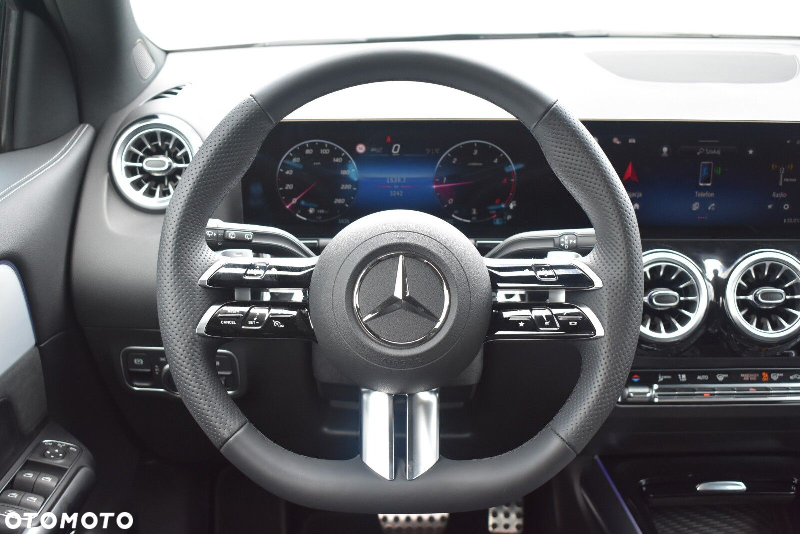 Mercedes-Benz GLA 220 d 4-Matic AMG Line 8G-DCT - 6