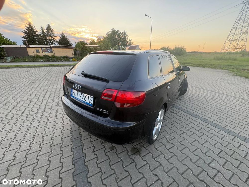 Audi A3 Sportback 2.0 TDI DPF Quattro Attraction - 6
