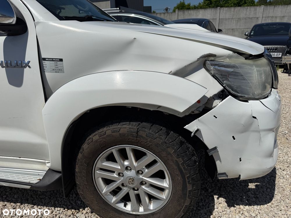 Toyota Hilux - 23