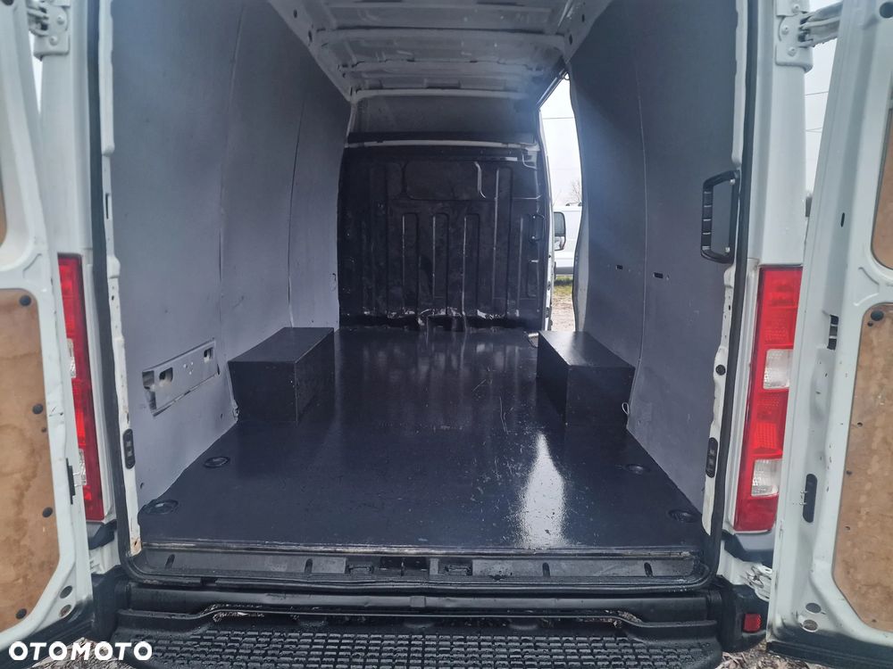 Iveco Daily - 10