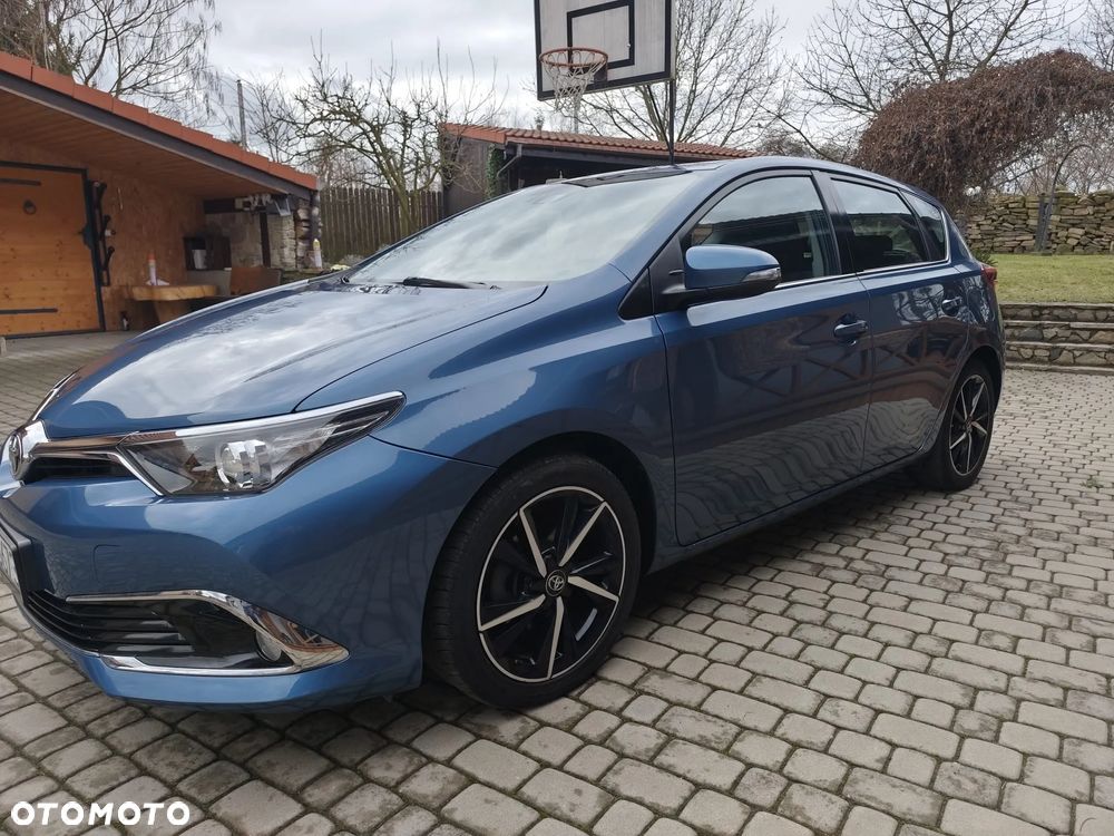 Toyota Auris 1.33 Dual-VVT-i Design Edition - 15