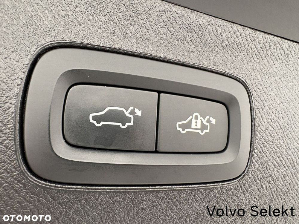 Volvo XC 90 - 29
