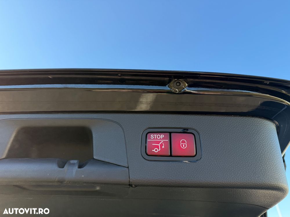 Mercedes-Benz GLC - 11