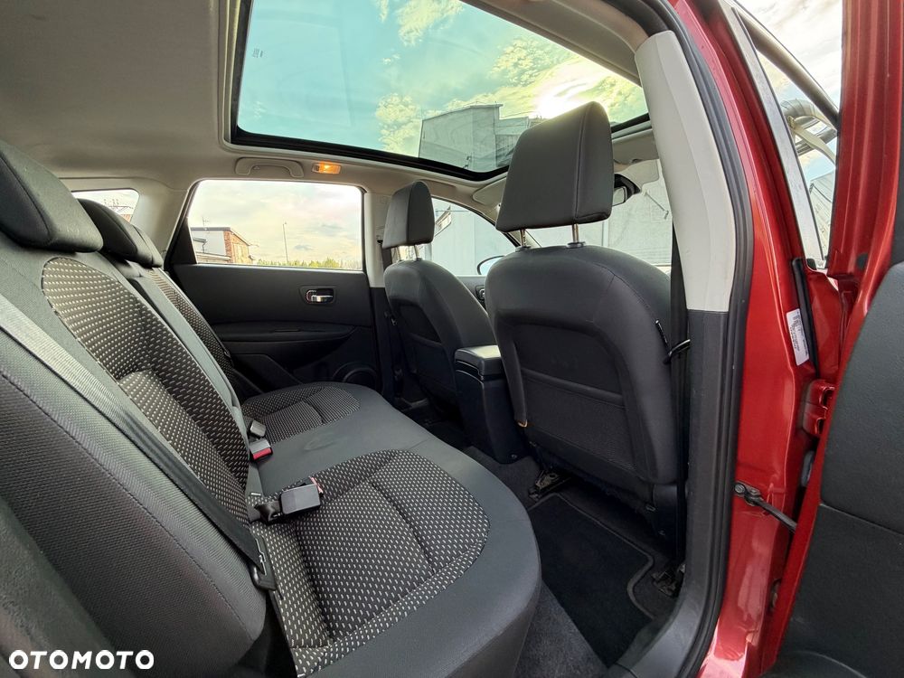 Nissan Qashqai 2.0 Lounge - 17