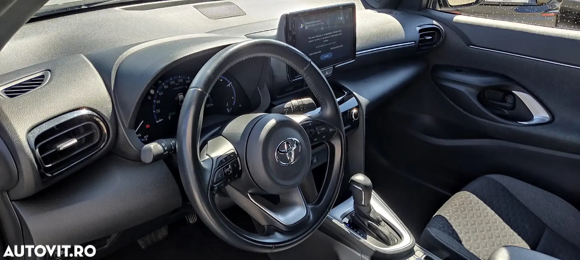 Toyota Yaris Cross Hybrid 1.5 VVT-i AWD-i Comfort - 5